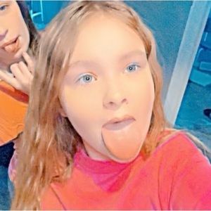 Meet your Posher, Kayleigh-ann